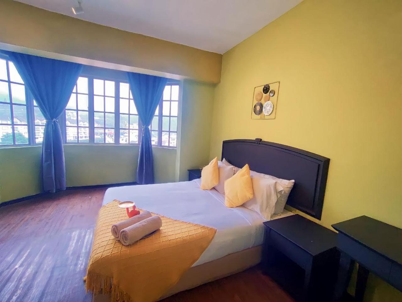 Star Regency By Plush Brinchang Luaran gambar