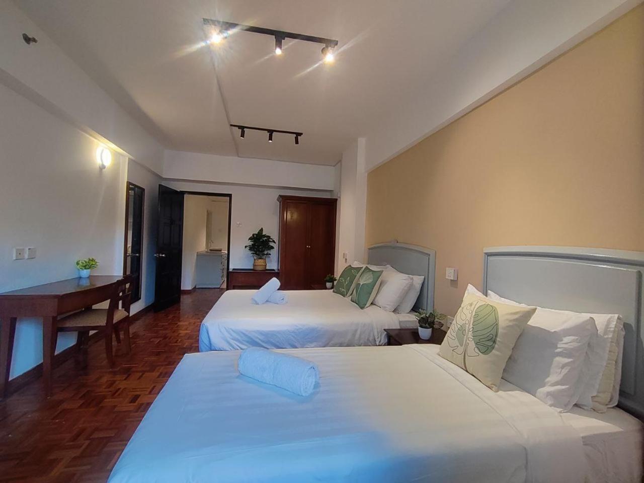 Star Regency By Plush Brinchang Luaran gambar